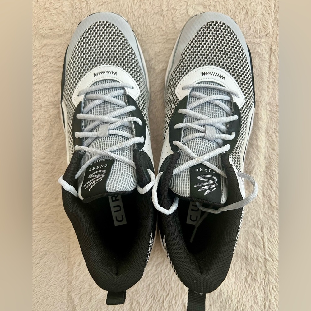 Under Armour Curry Basketball Sneaker Mens 3Z 24